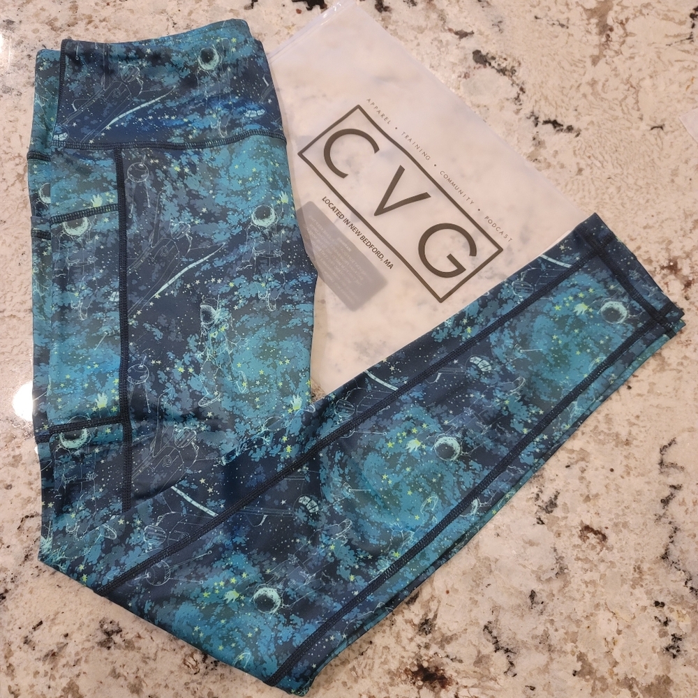 CVG Asstronaut Full Length MEDIUM Legging NEW Constantly Varied Gear Astronaut